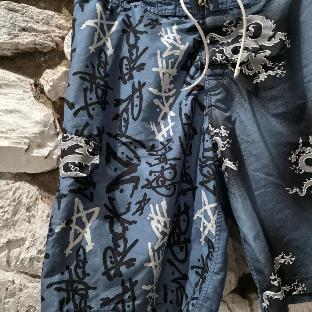 Vintage Y2K No Boundaries Dragon Blue Board Shorts Men’s 34 Swim Trunks Grunge